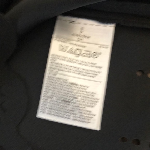 Beautiful black BANANA REPUBLIC Summer Top - Picture 8 of 8